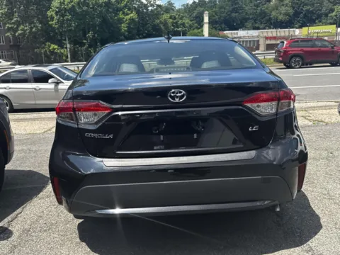 More photos of 2022 Toyota Corolla LE CVT (Natl) at Yonkers Automall, NY