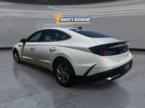 More photos of 2025 Hyundai Sonata SE at Yonkers Automall, NY