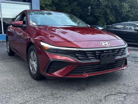 Red 2025 Hyundai Elantra SE for sale in Yonkers, NY