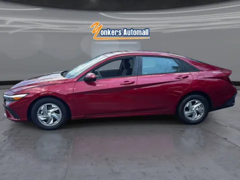 More photos of 2025 Hyundai Elantra SE IVT at Yonkers Automall, NY