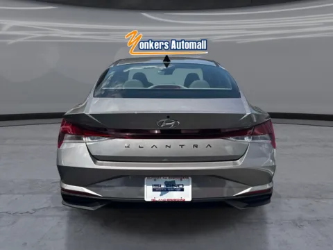 More photos of 2023 Hyundai Elantra SEL IVT at Yonkers Automall, NY