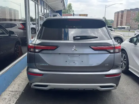 More photos of 2022 Mitsubishi Outlander SE FWD *Ltd Avail* at Yonkers Automall, NY