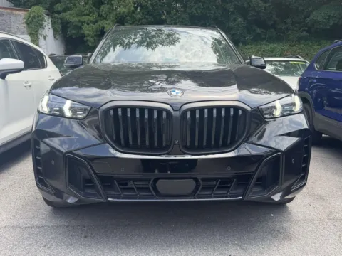 Photos of 2024 BMW X5 xDrive40i Sports Activity Vehicle for sale in Yonkers, NY at Yonkers Automall