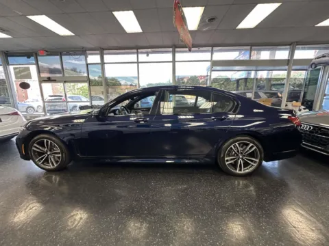 More photos of 2022 BMW 7 Series 750i xDrive at Yonkers Automall, NY
