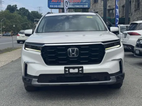 Photos of 2023 Honda Pilot Touring AWD for sale in Yonkers, NY at Yonkers Automall