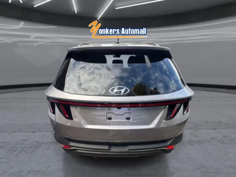 More photos of 2023 Hyundai Tucson SEL at Yonkers Automall, NY