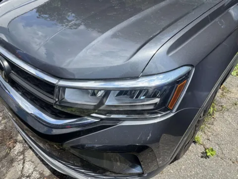 More photos of 2024 Volkswagen Taos SE FWD at Yonkers Automall, NY