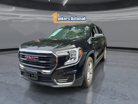 Photos of 2023 GMC Terrain AWD 4dr SLE for sale in Yonkers, NY at Yonkers Automall