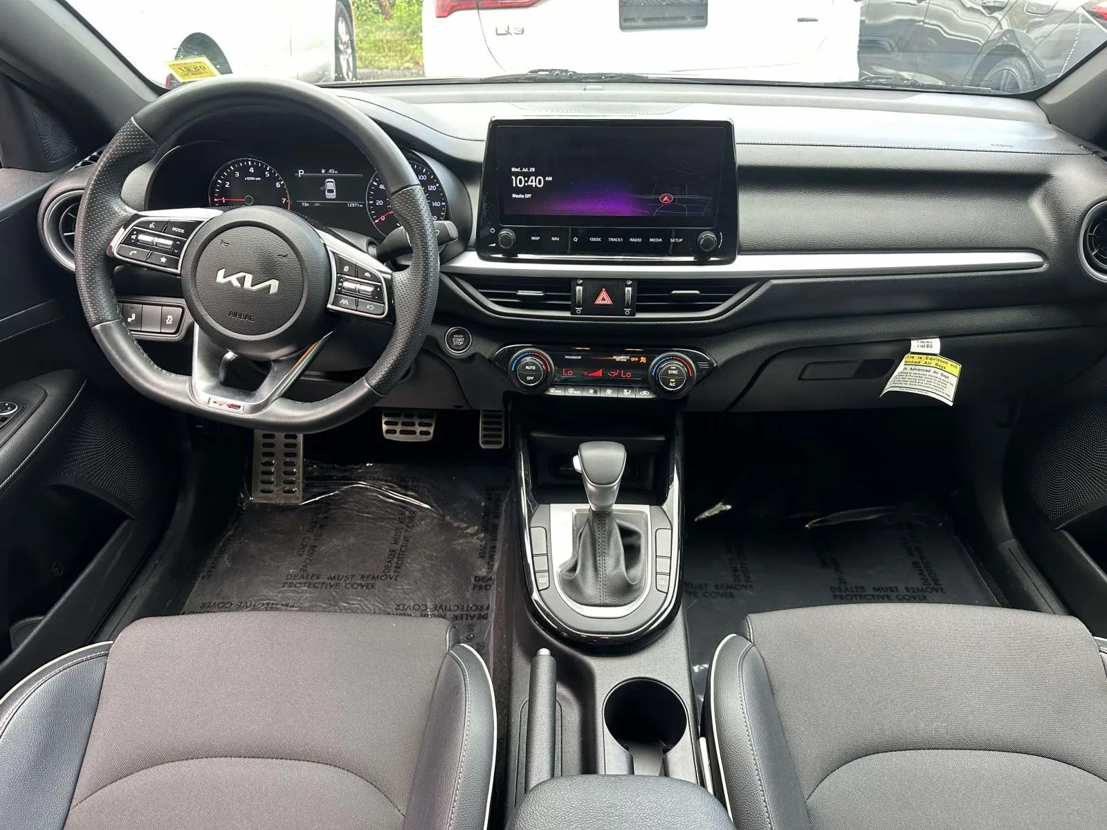 2023 Kia Forte GT-Line - Photo 12