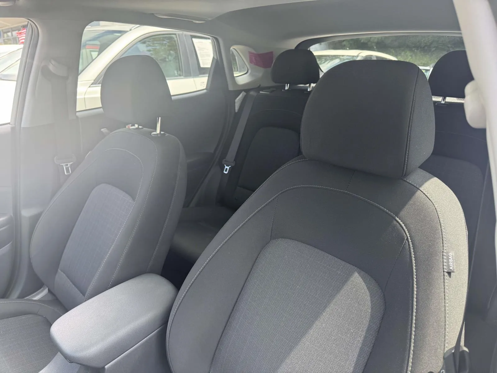 2023 Hyundai Kona SEL - Photo 19