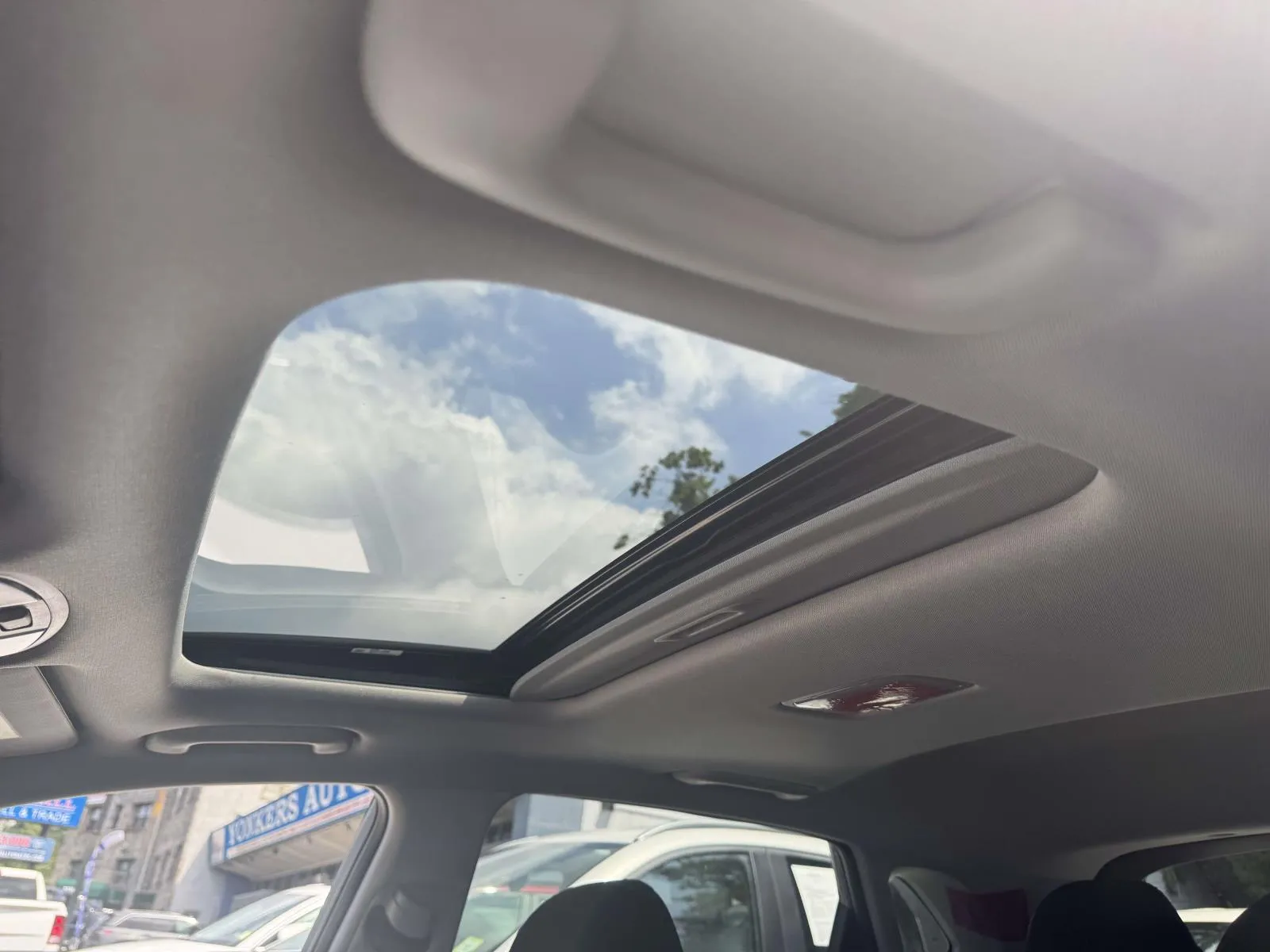 2023 Hyundai Kona SEL - Photo 20