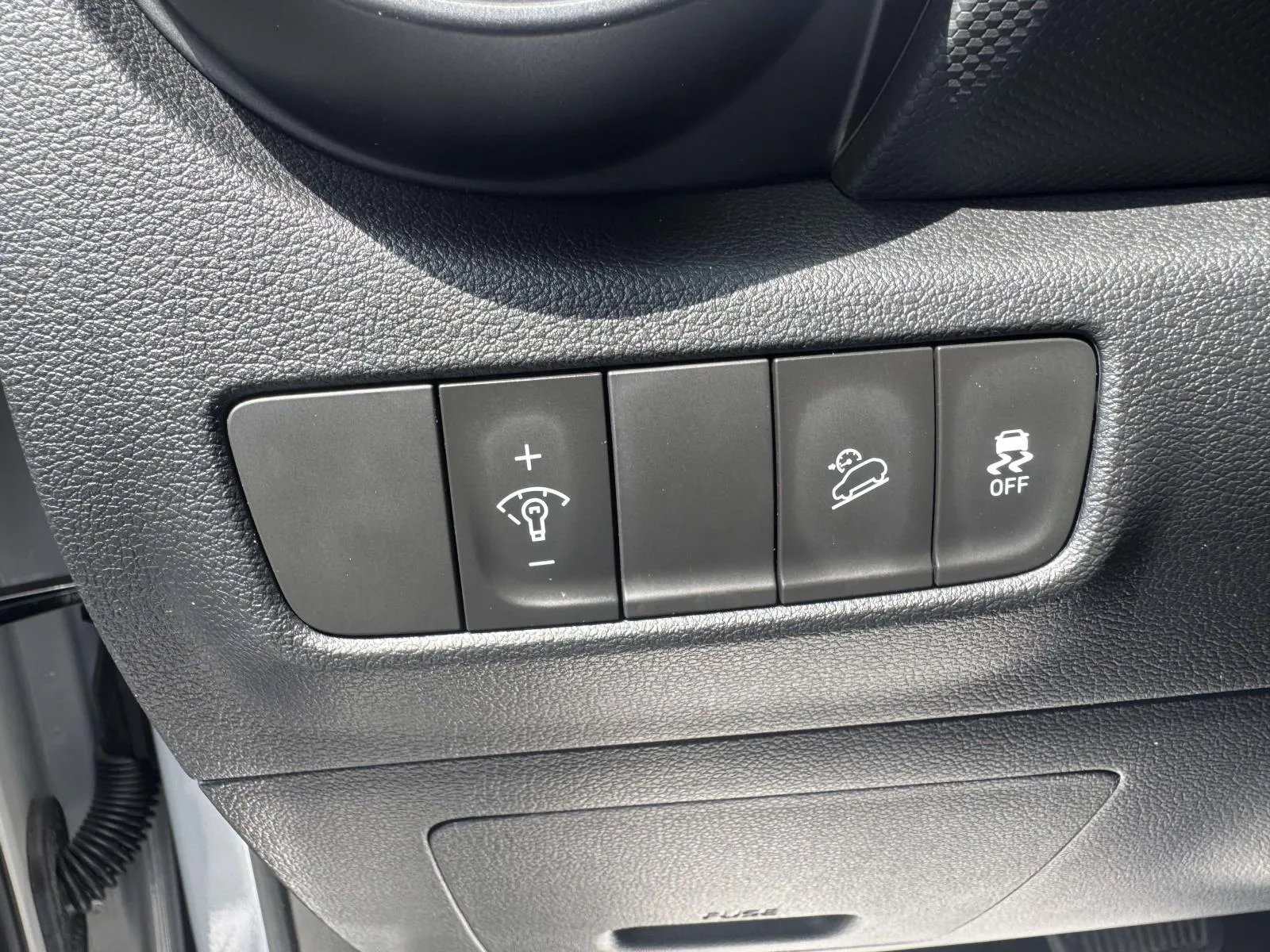 2023 Hyundai Kona SEL - Photo 21