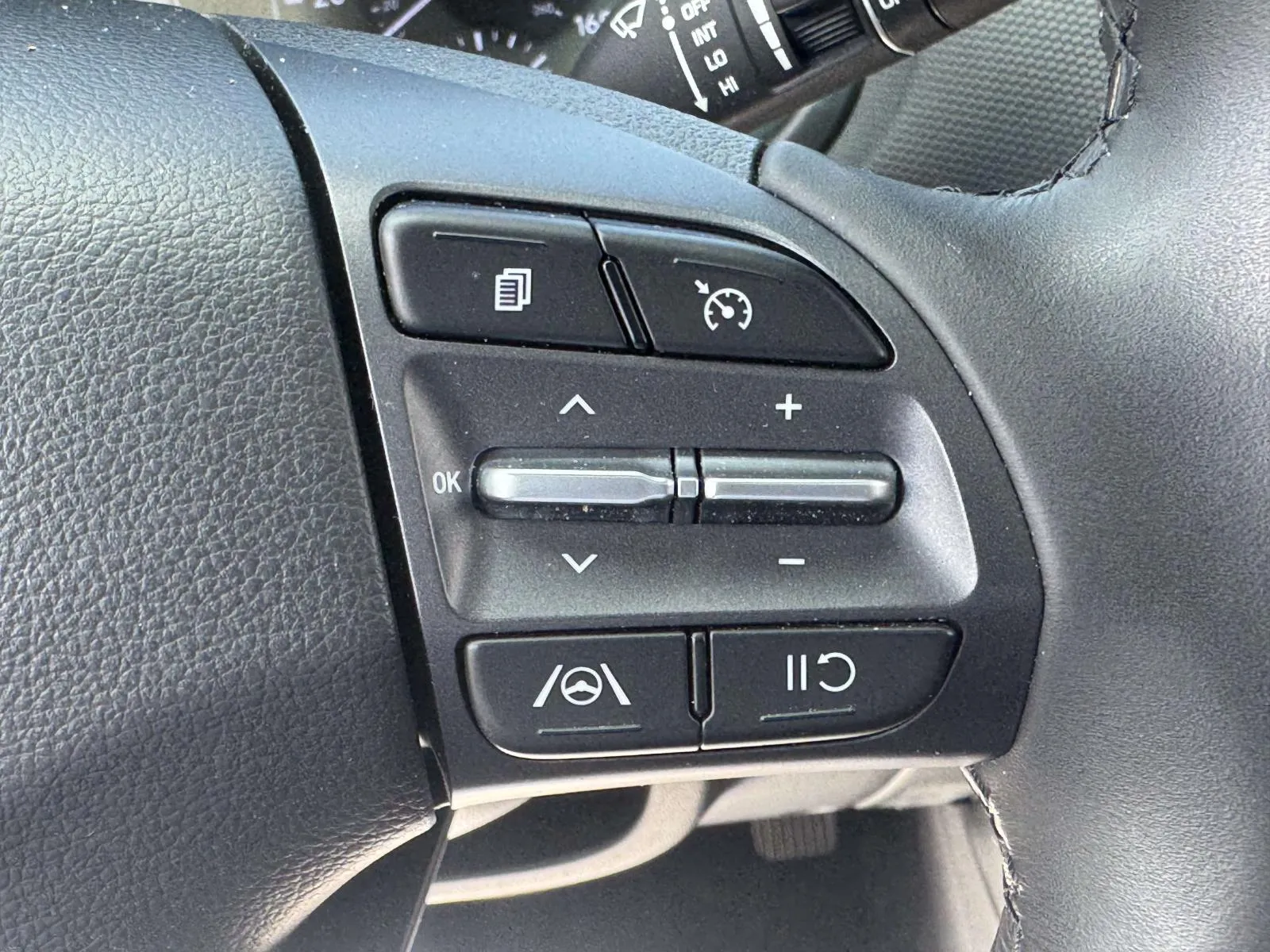 2023 Hyundai Kona SEL - Photo 23