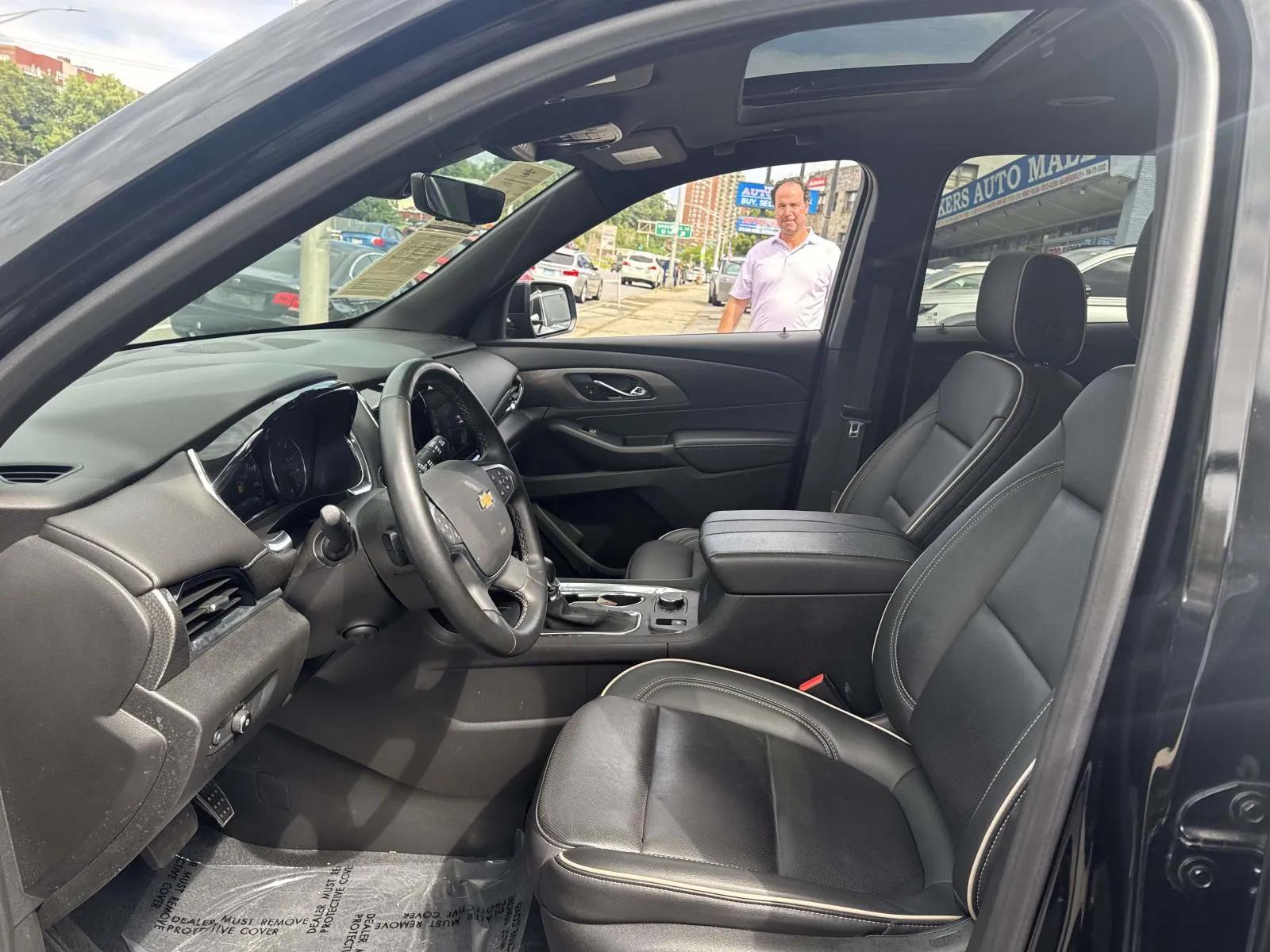 2023 Chevrolet Traverse Premier - Photo 17
