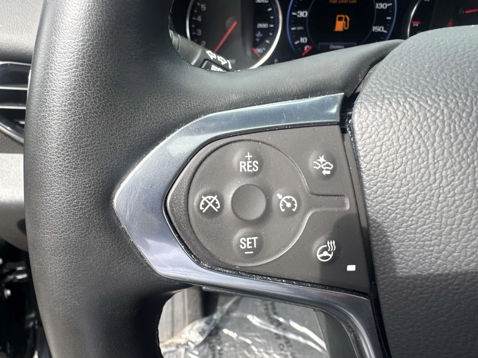 2023 Chevrolet Traverse Premier - Photo 21