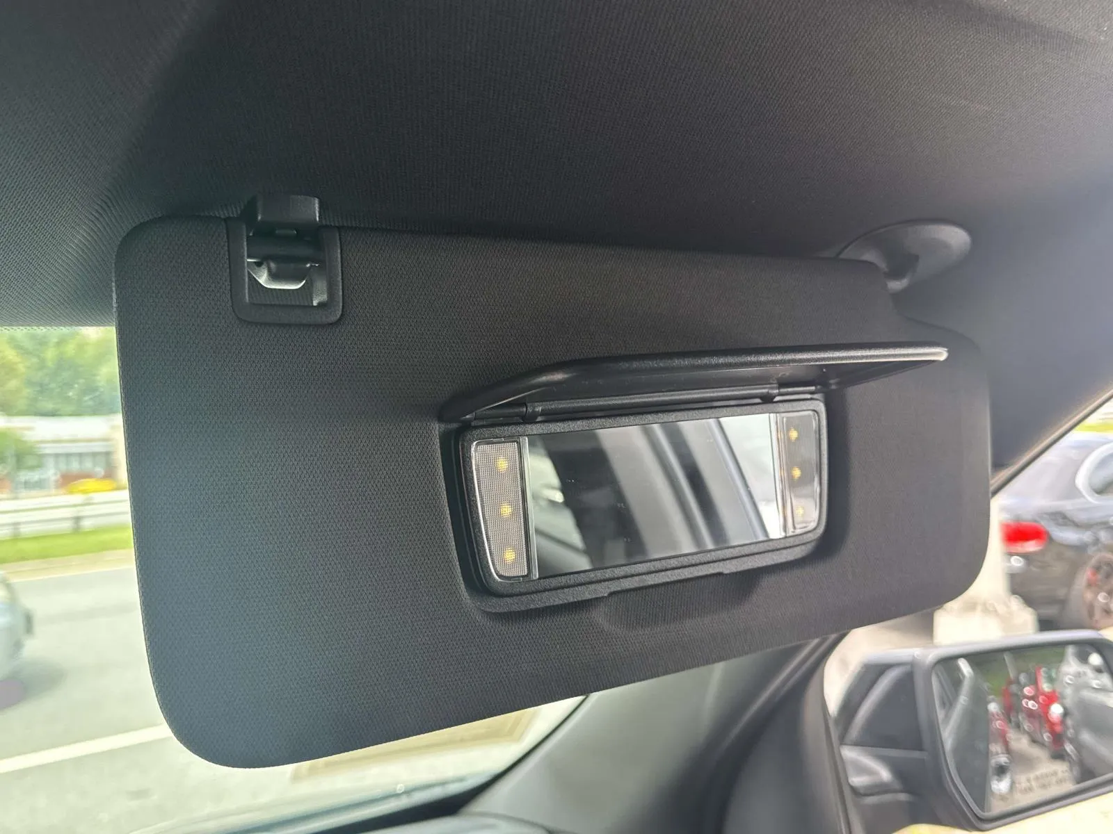 2023 Chevrolet Traverse Premier - Photo 30