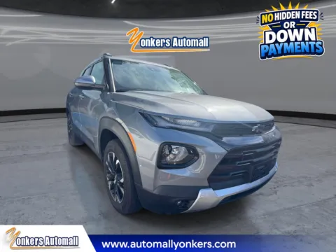 Gray 2023 Chevrolet TrailBlazer LT for sale in Yonkers, NY