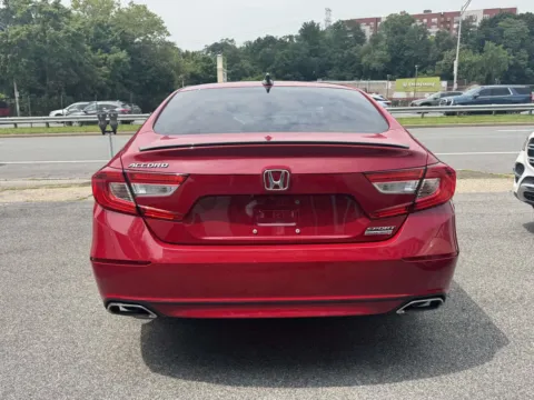 More photos of 2021 Honda Accord Sedan Sport SE 1.5T CVT at Yonkers Automall, NY