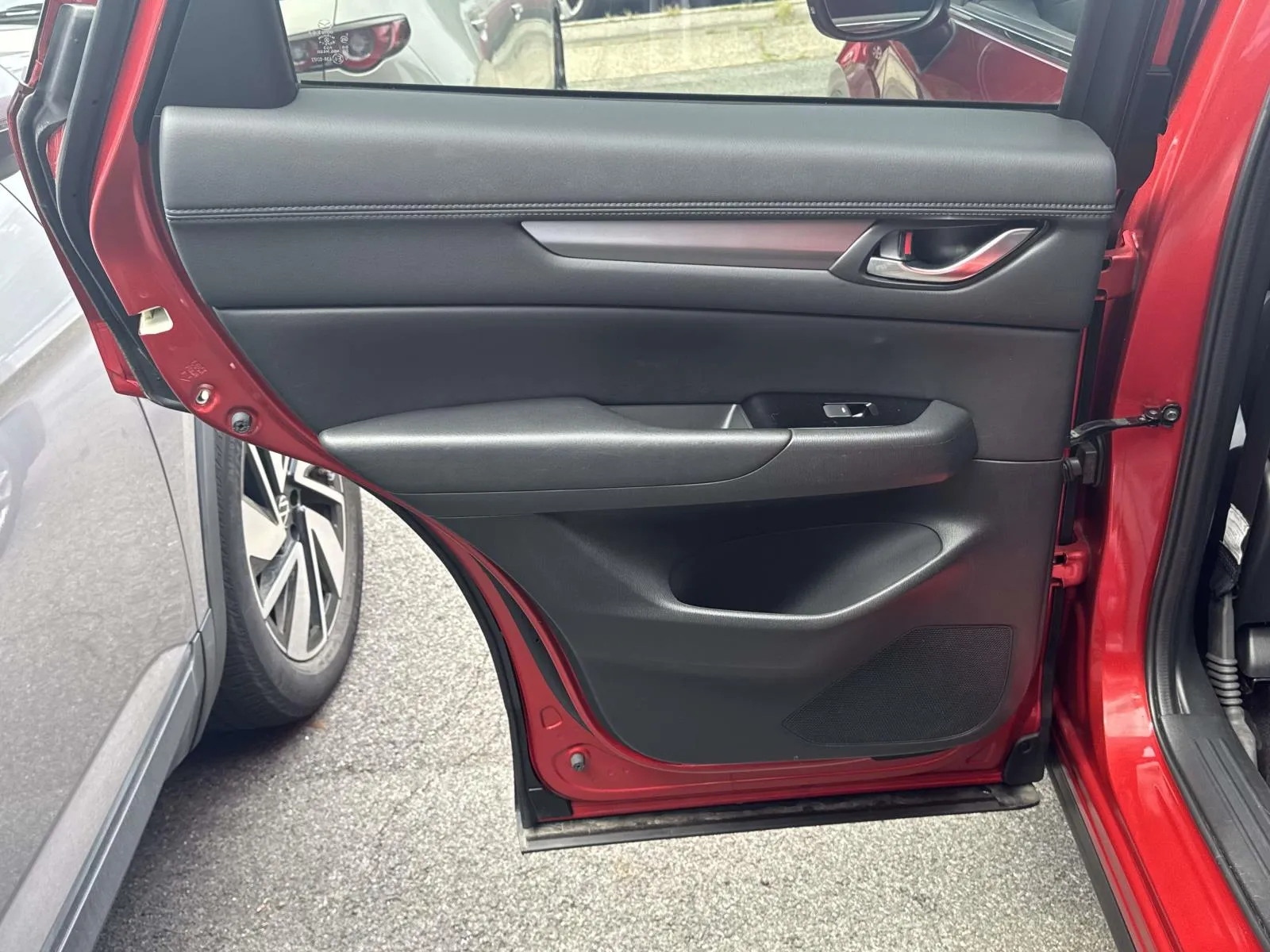 2023 Mazda CX-5 S Select Package - Photo 10
