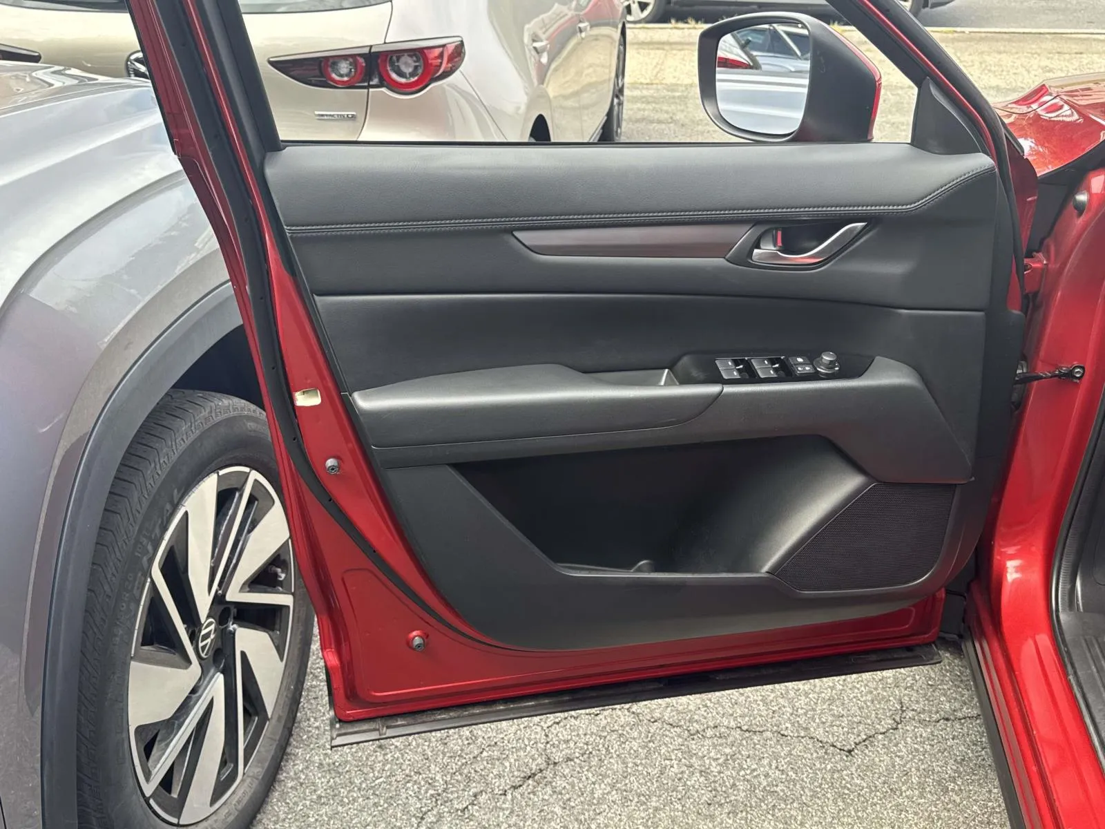 2023 Mazda CX-5 S Select Package - Photo 14