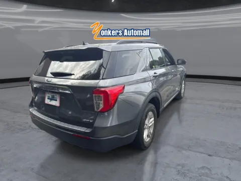 More photos of 2023 Ford Explorer XLT at Yonkers Automall, NY
