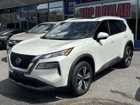 Another view of 2023 Nissan Rogue SL for sale in Yonkers, NY at Yonkers Automall