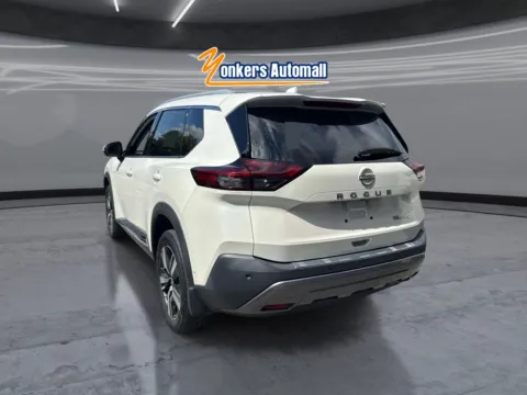 More photos of 2023 Nissan Rogue SL at Yonkers Automall, NY