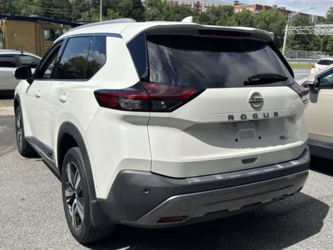 More photos of 2023 Nissan Rogue SL at Yonkers Automall, NY
