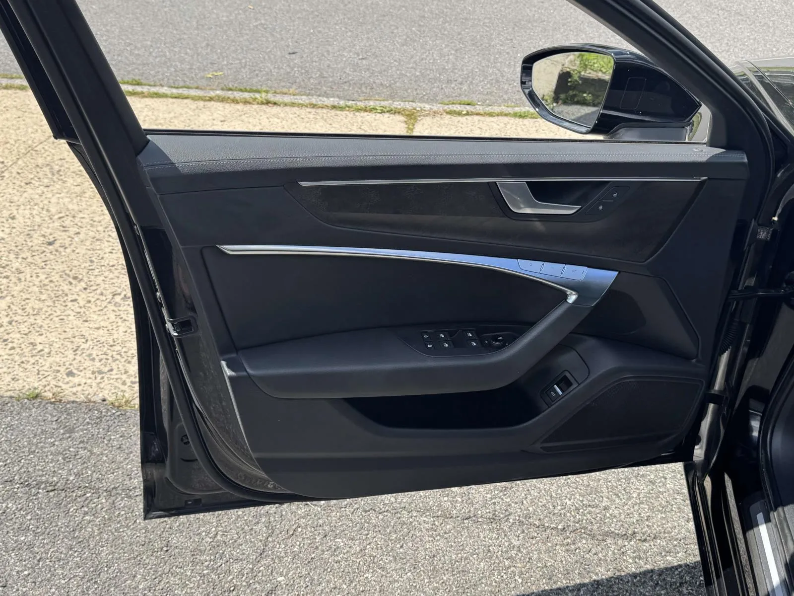 2023 Audi A6 Premium - Photo 12