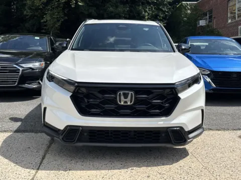 Photos of 2025 Honda CR-V Hybrid Sport-L for sale in Yonkers, NY at Yonkers Automall