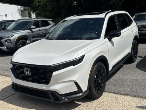 Another view of 2025 Honda CR-V Hybrid Sport-L for sale in Yonkers, NY at Yonkers Automall
