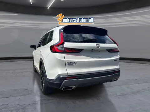 More photos of 2025 Honda CR-V Hybrid Sport-L at Yonkers Automall, NY