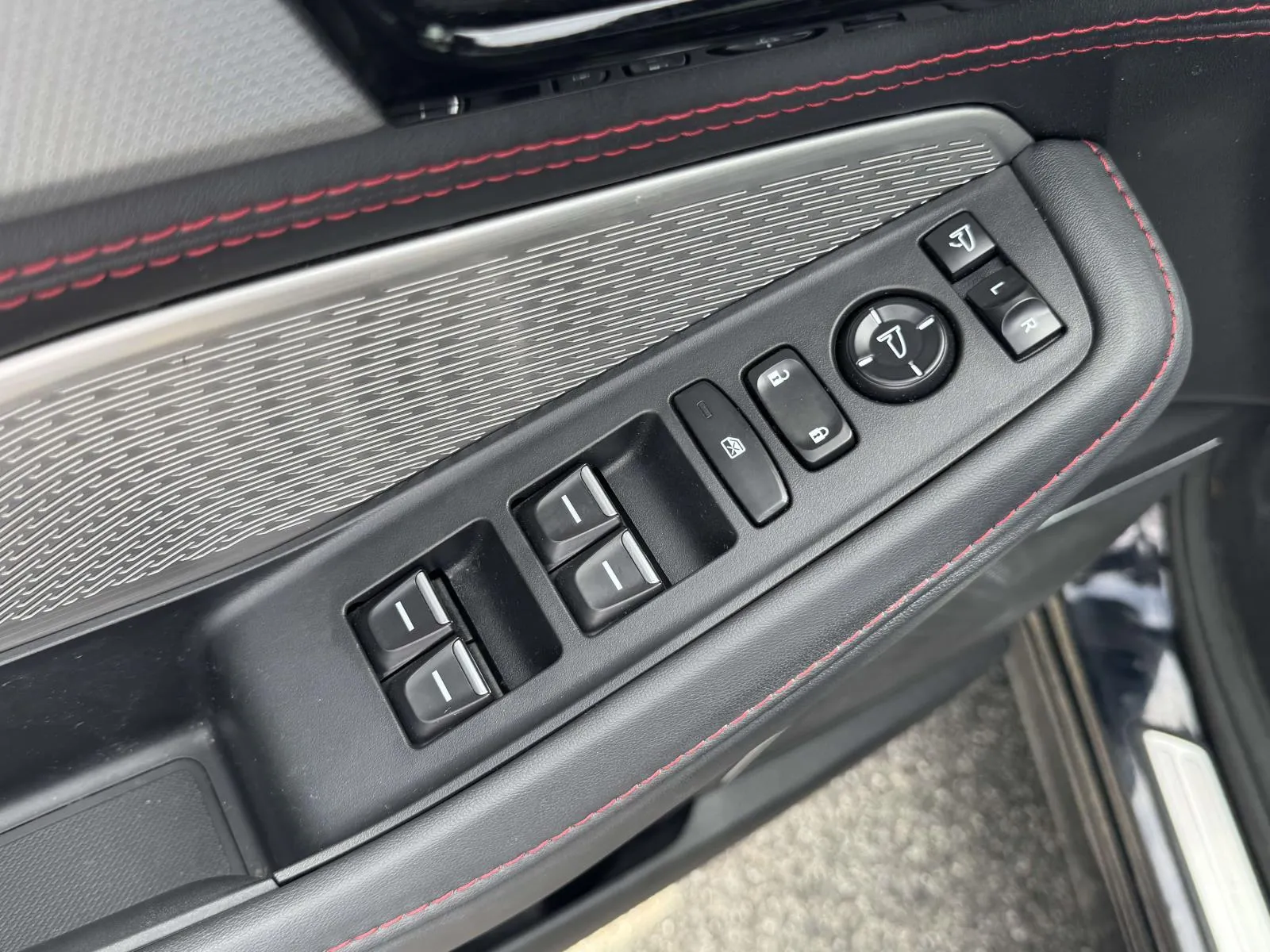 2023 Acura MDX A-Spec Package - Photo 15
