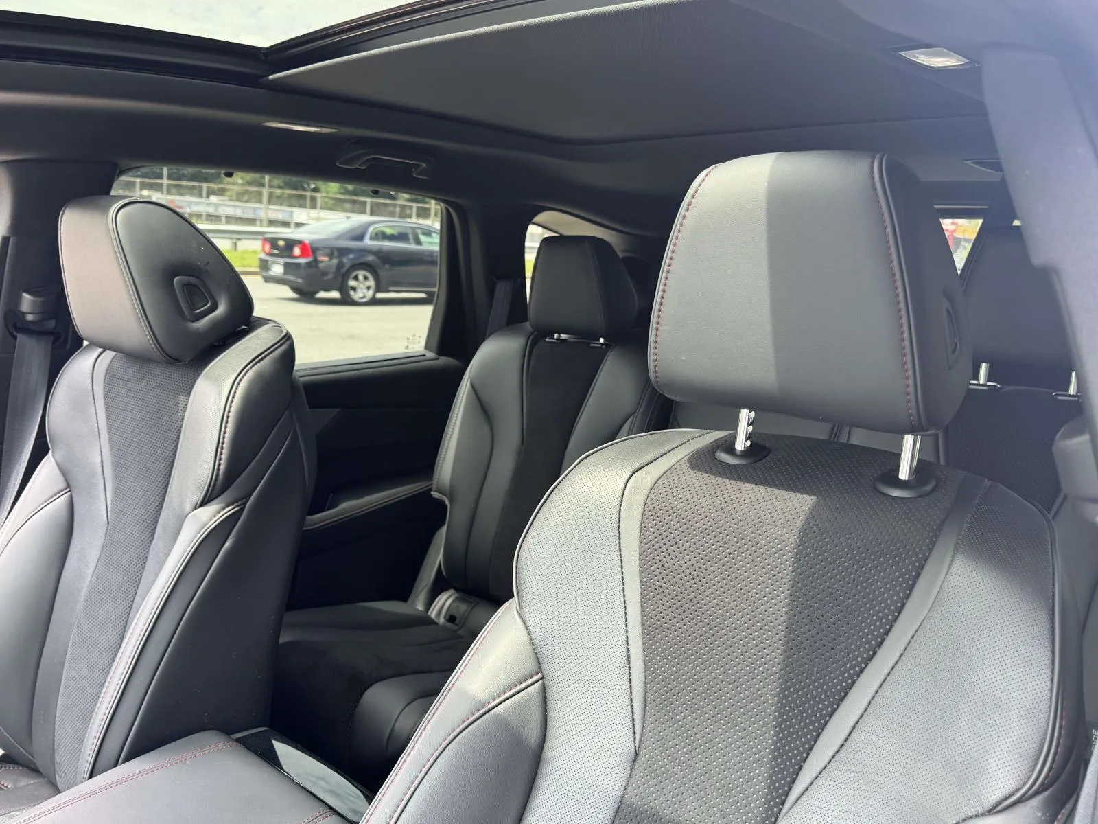 2023 Acura MDX A-Spec Package - Photo 18