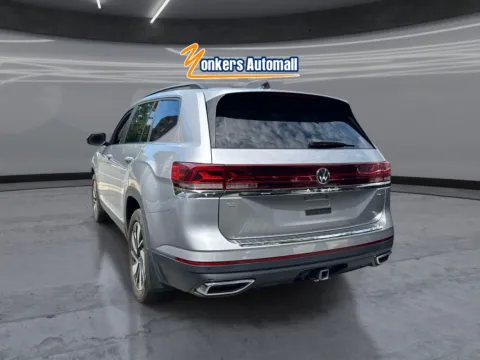More photos of 2024 Volkswagen Atlas 2.0T SE w/Technology 4MOTION at Yonkers Automall, NY