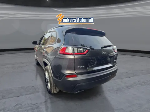 Another view of 2022 Jeep Cherokee Latitude Lux 4x4 for sale in Yonkers, NY at Yonkers Automall