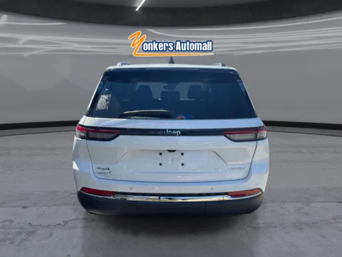More photos of 2023 Jeep Grand Cherokee Laredo at Yonkers Automall, NY