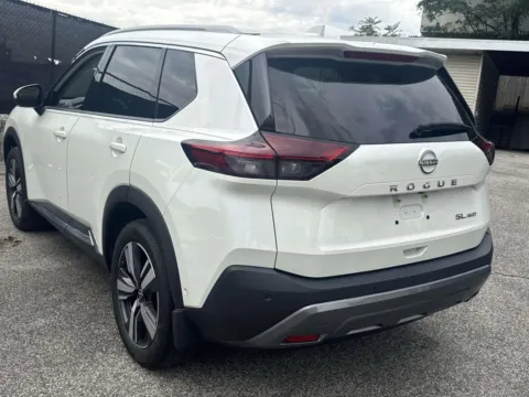 More photos of 2023 Nissan Rogue SL at Yonkers Automall, NY