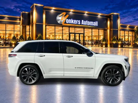 Photos of 2022 Jeep Grand Cherokee Overland 4xe for sale in Yonkers, NY at Yonkers Automall