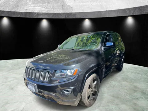 Photos of 2015 Jeep Grand Cherokee Altitude for sale in Yonkers, NY at Yonkers Automall