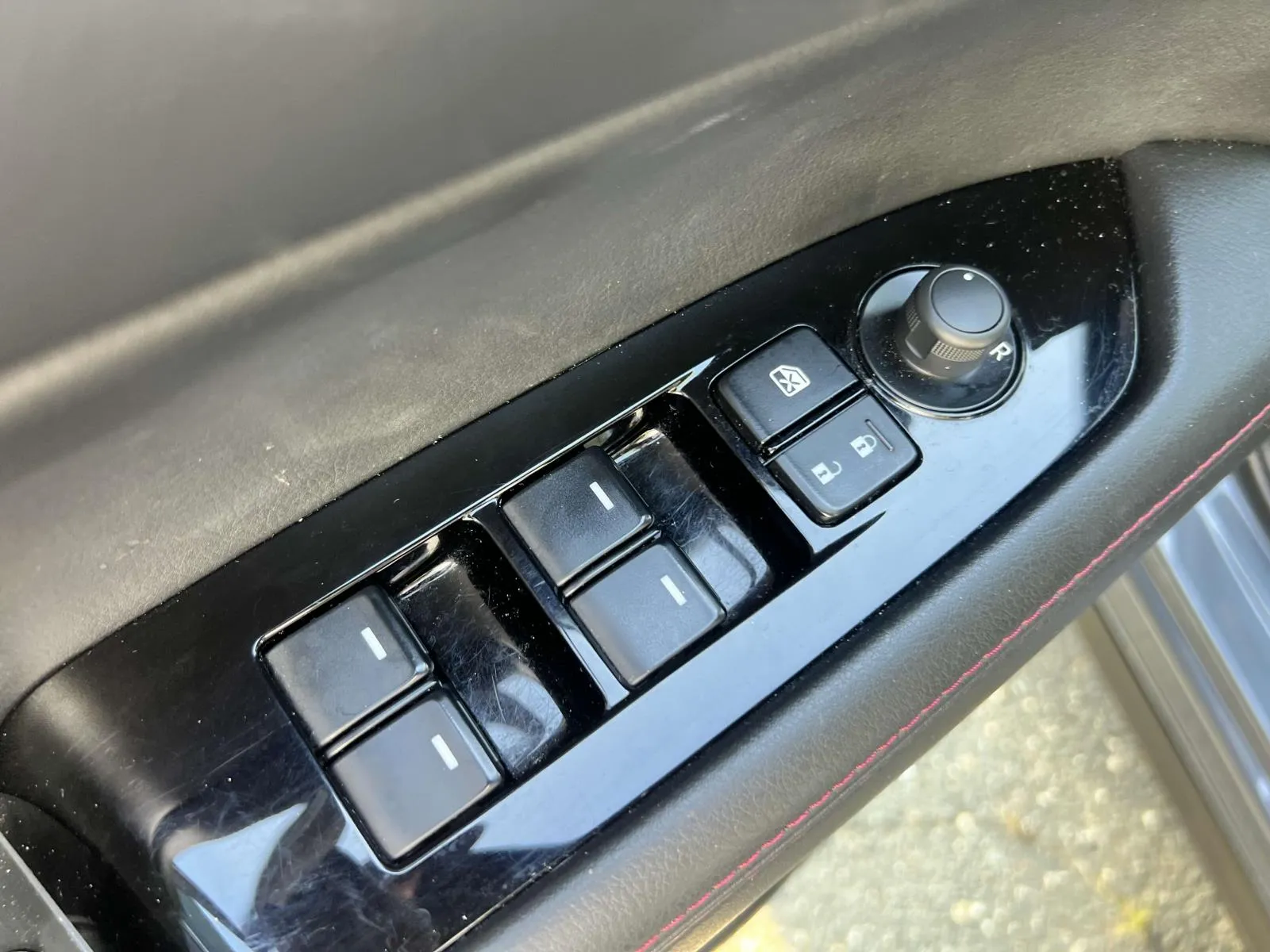 2024 Mazda CX-5 S Carbon Edition - Photo 13