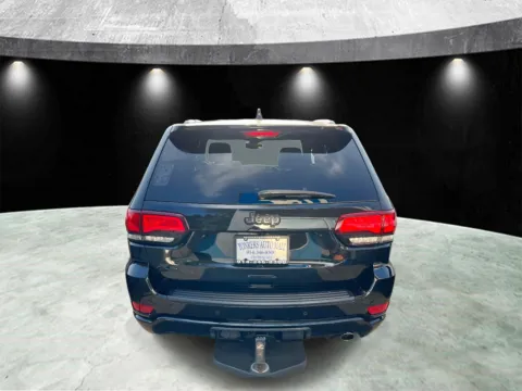 More photos of 2019 Jeep Grand Cherokee Altitude at Yonkers Automall, NY