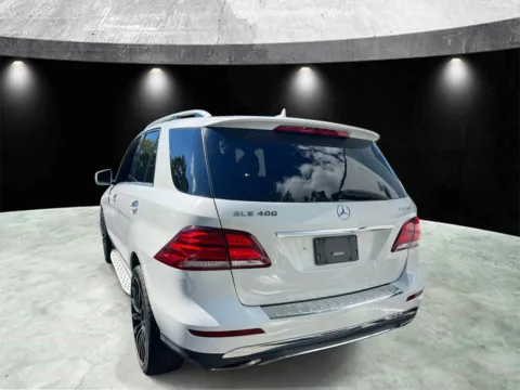 Another view of 2019 Mercedes-Benz GLE 400 4MATIC SUV for sale in Yonkers, NY at Yonkers Automall