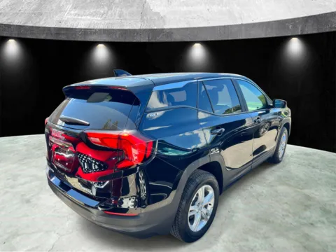 More photos of 2021 GMC Terrain AWD 4dr SLE at Yonkers Automall, NY