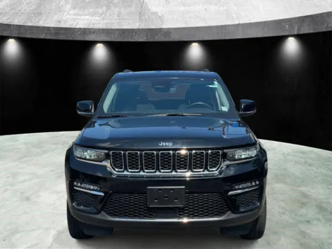 Photos of 2022 Jeep Grand Cherokee Limited 4x4 for sale in Yonkers, NY at Yonkers Automall