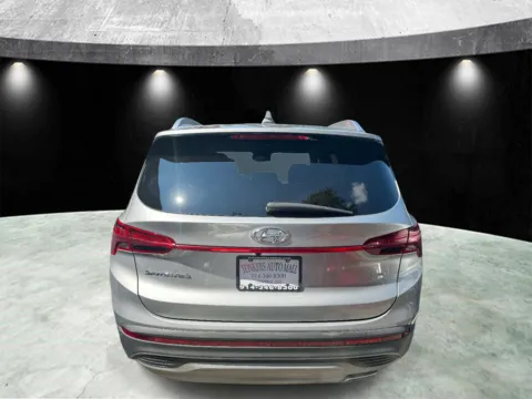 More photos of 2023 Hyundai Santa Fe SEL at Yonkers Automall, NY