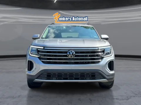 Photos of 2025 Volkswagen Atlas 2.0T SE w/Technology 4MOTION for sale in Yonkers, NY at Yonkers Automall