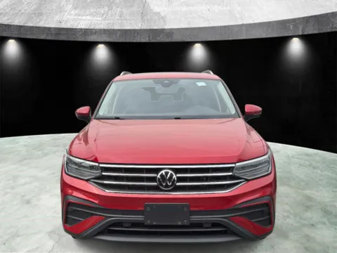 Photos of 2022 Volkswagen Tiguan 2.0T SE 4MOTION for sale in Yonkers, NY at Yonkers Automall