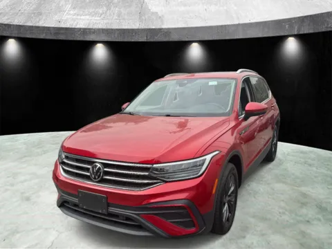 Another view of 2022 Volkswagen Tiguan 2.0T SE 4MOTION for sale in Yonkers, NY at Yonkers Automall