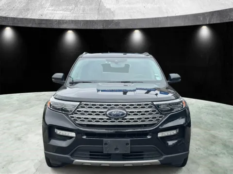 Photos of 2023 Ford Explorer Limited for sale in Yonkers, NY at Yonkers Automall